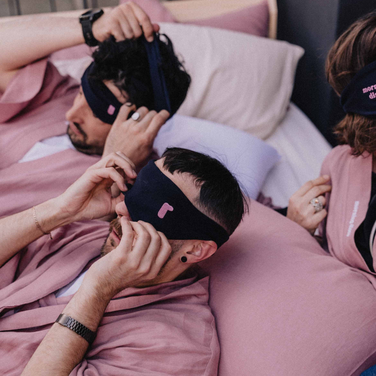 Opaska na oczy Rosa × Plantule